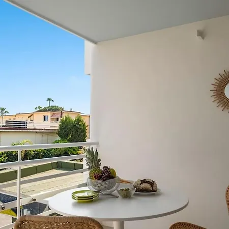 Sunlight - La - Juan Les Pins - 100m From The