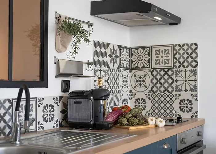 Apartment Sunlight - La - Juan Les Pins - 100m From The Antibes