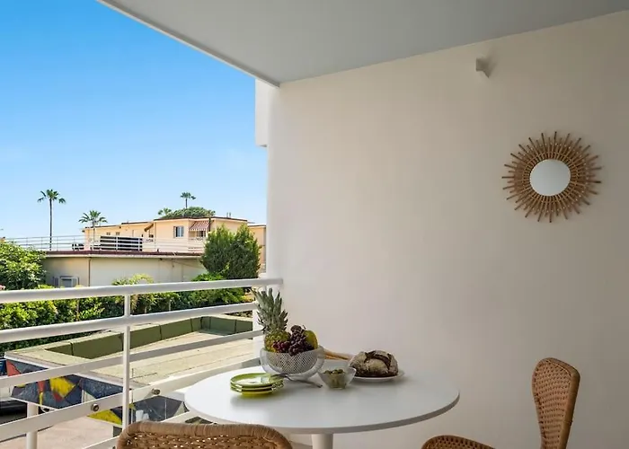 Sunlight - La - Juan Les Pins - 100m From The